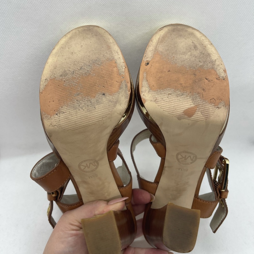Michael Kors platform sandal 8.5 - Picture 7 of 9